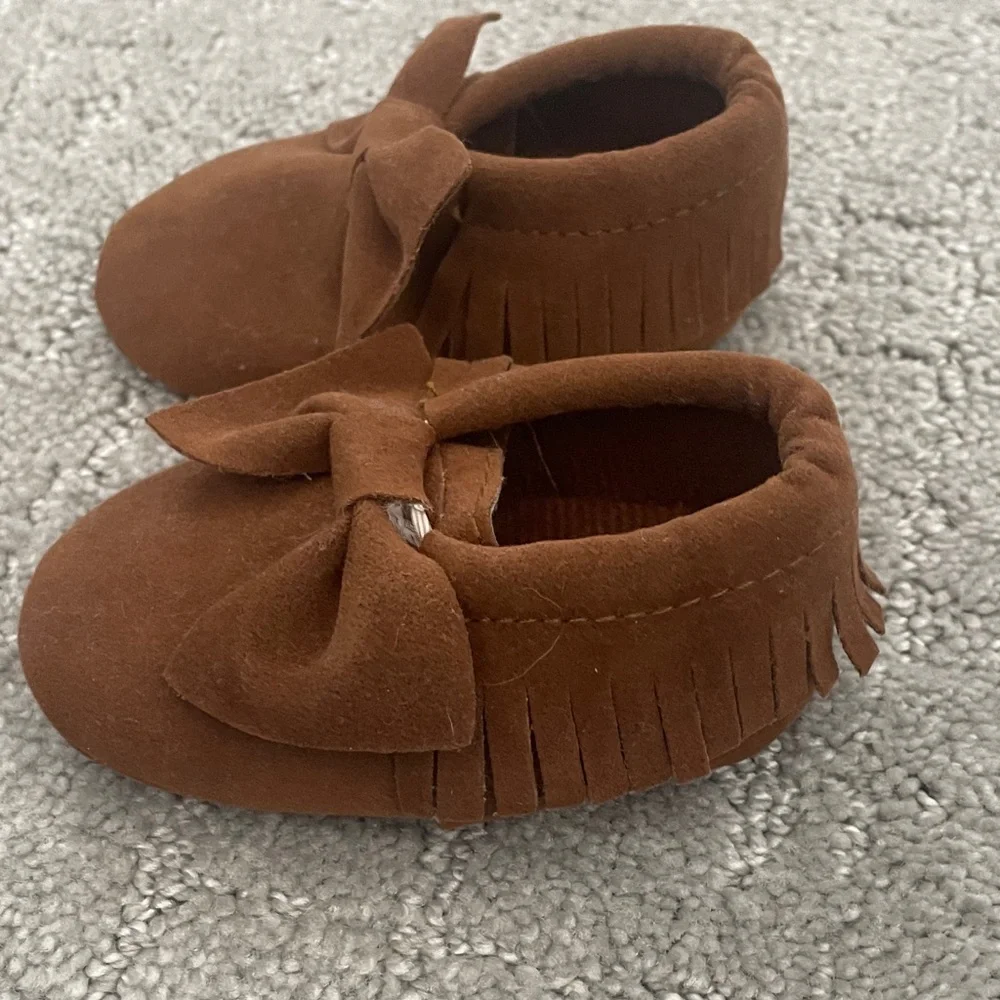 Brown Bow Kids Moccasins